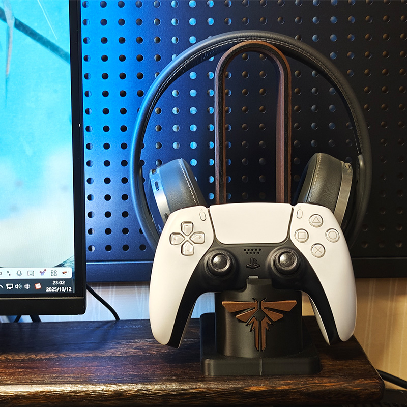 Handle Earphone Stand Zelda An - огляд і ціна Gaming Console With